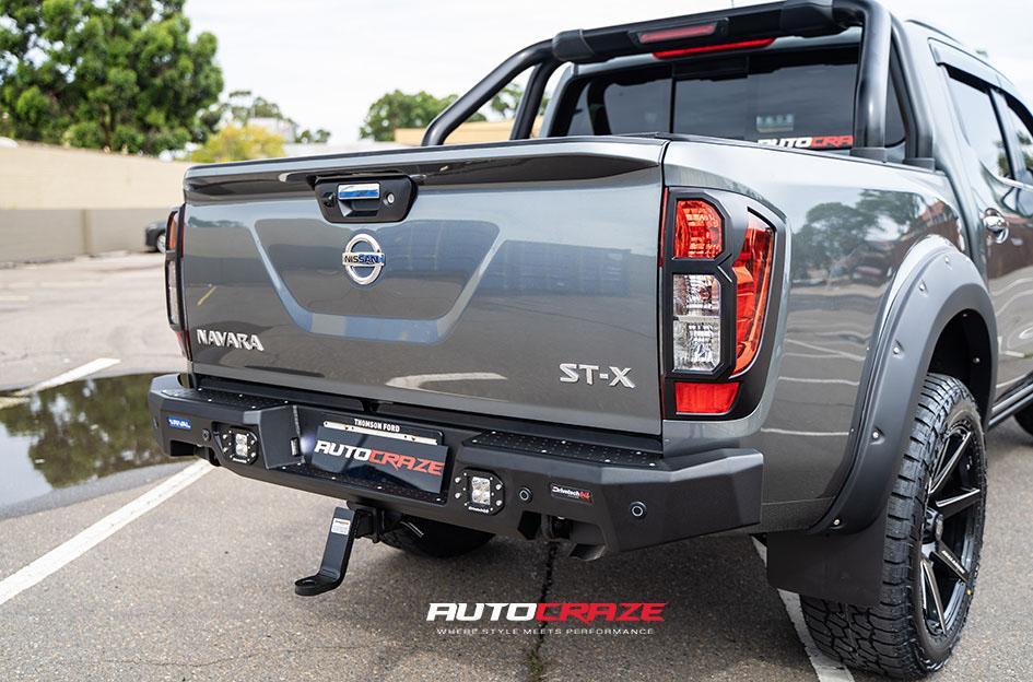 NISSAN NAVARA AVALANCHE GLOSS BLACK MILLED ACCENTS